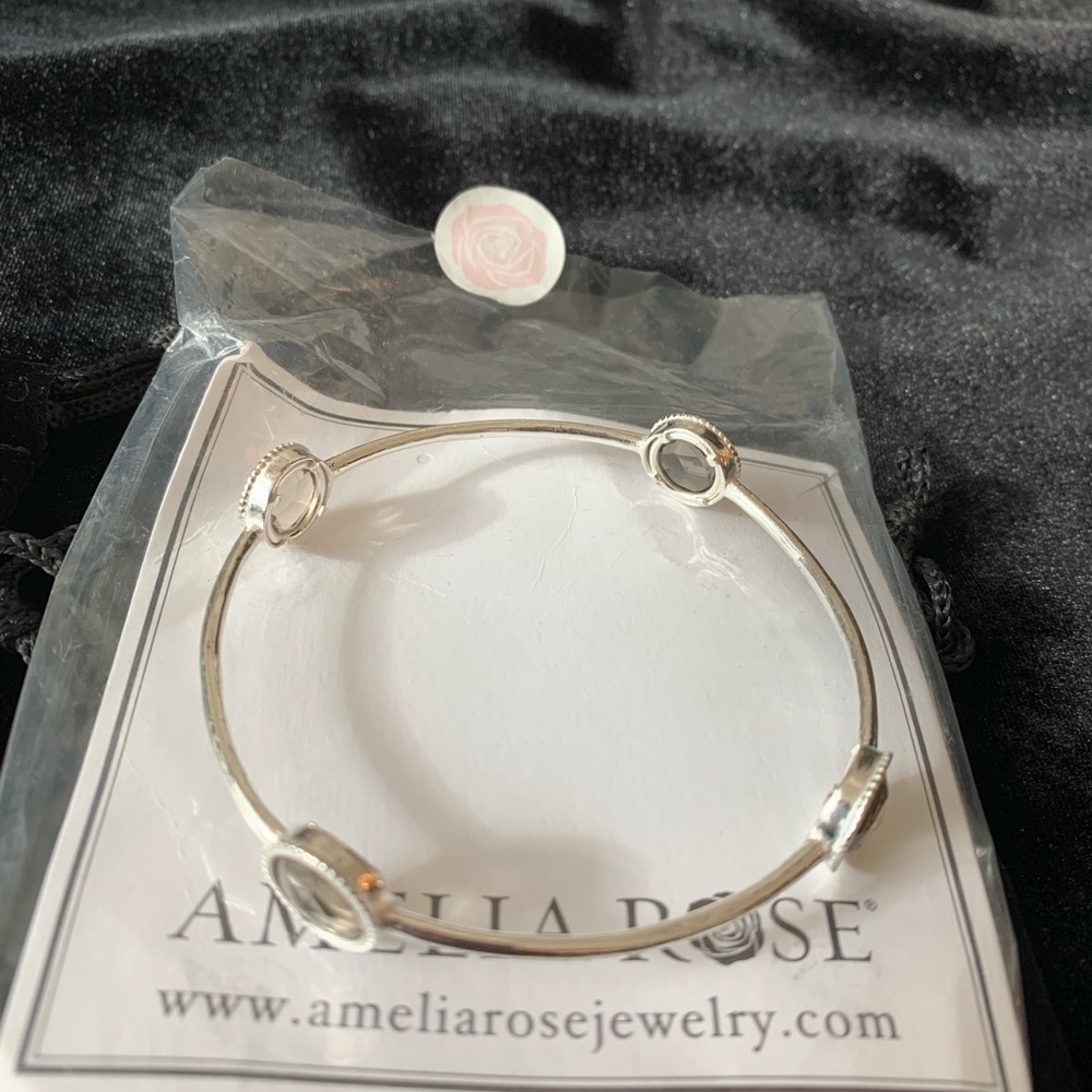 Never Used-Amelia Rose-silver bangle - Picture 2 of 4